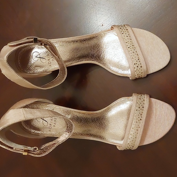 Adrianna Papell Avril Blush - Picture 1 of 11